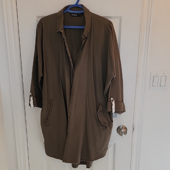 NEVER WORN! Zara Basic Tan Denim Jacket - Picture 3 of 5